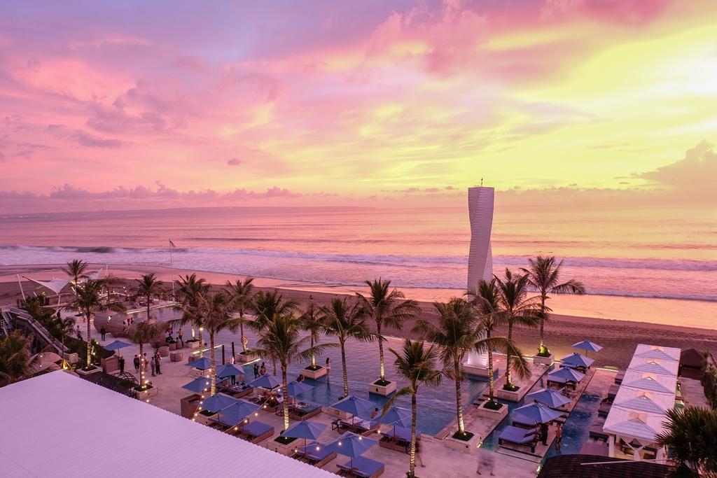 Lv8 Resort Hotel Canggu  Exterior photo