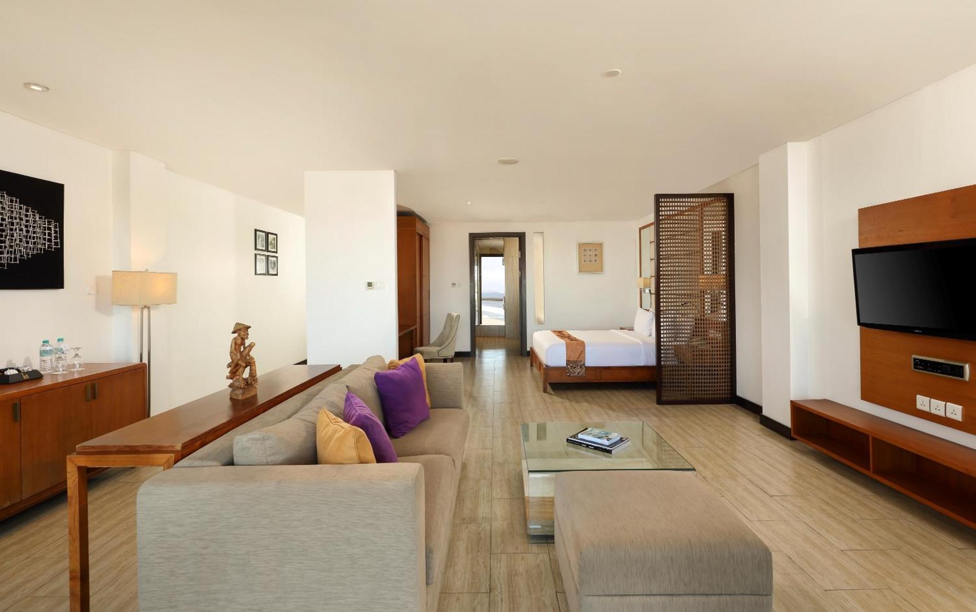 Lv8 Resort Hotel Canggu  Exterior photo